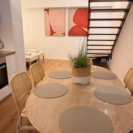 Super Duplex 6 Pax At Science Arts Apartament Walencja